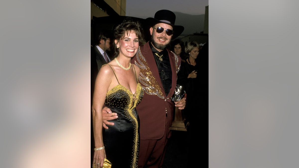 Hank and Mary were married for 31 years