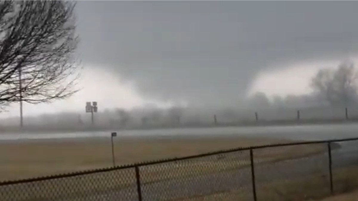 Tornado cloud moves through Iowa.