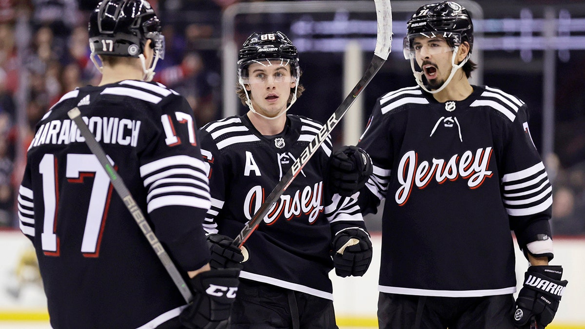 Devils' Jack Hughes sets modern NHL shift record in heroic effort