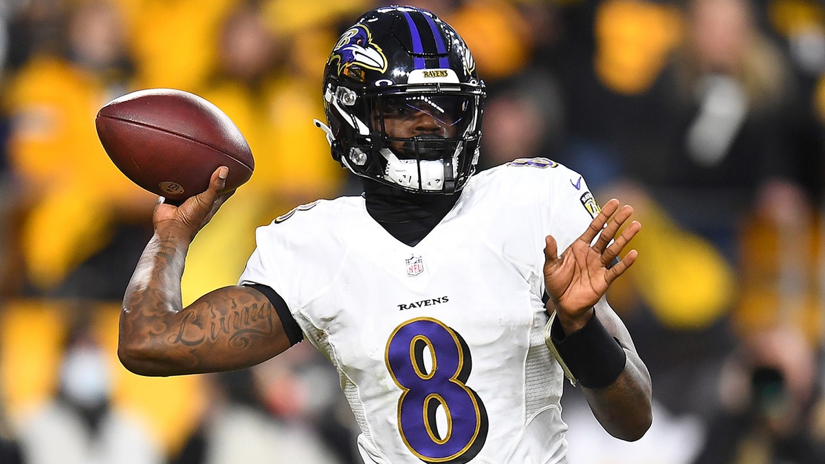 Lamar Jackson #8 of the Baltimore Ravens in action during the game against the Pittsburgh Steelers at Heinz Field on December 5, 2021 in Pittsburgh, Pennsylvania.
