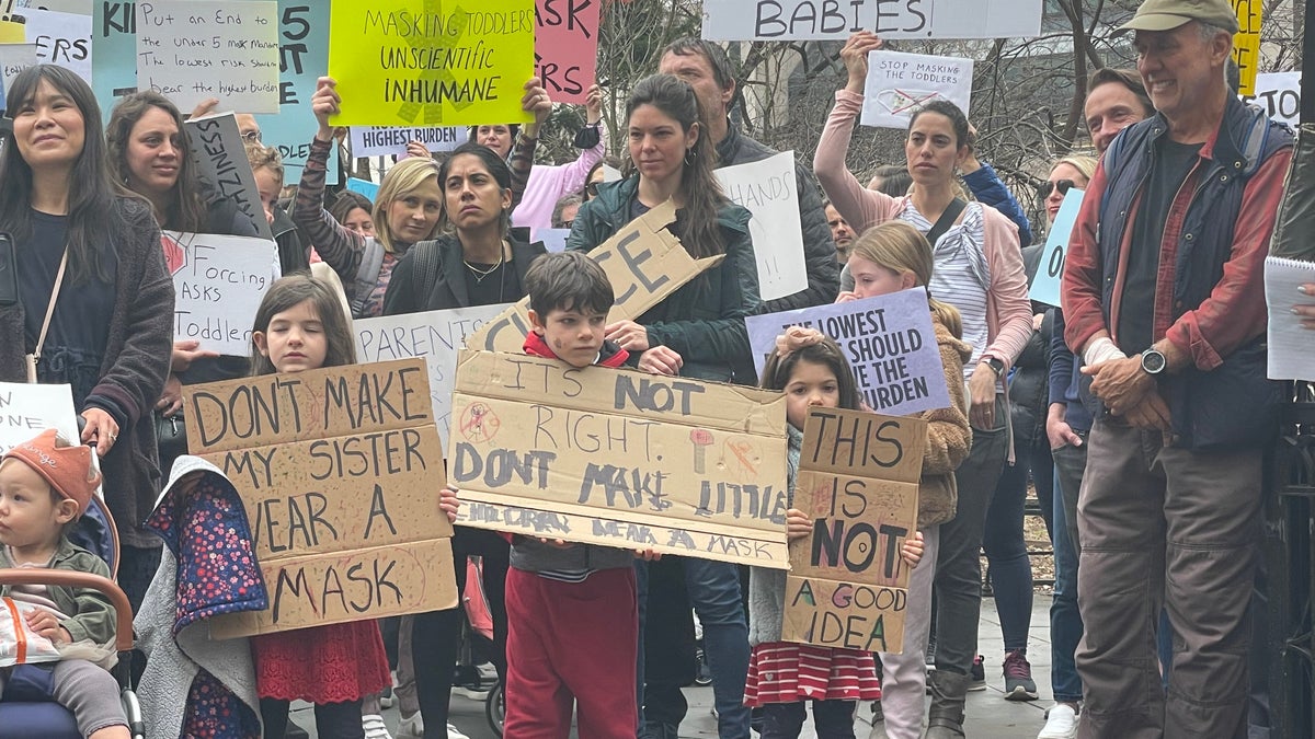 NYC parents protest mask mandate at City Hall