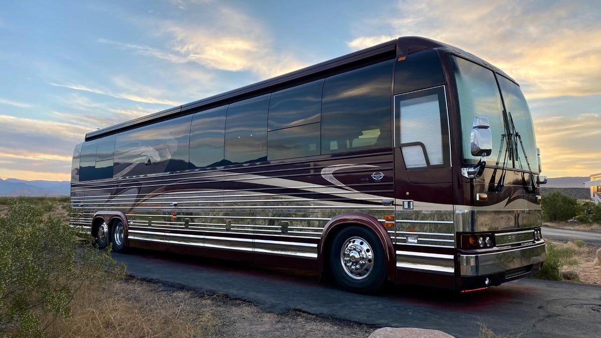 Mark's converted Prevost bus 