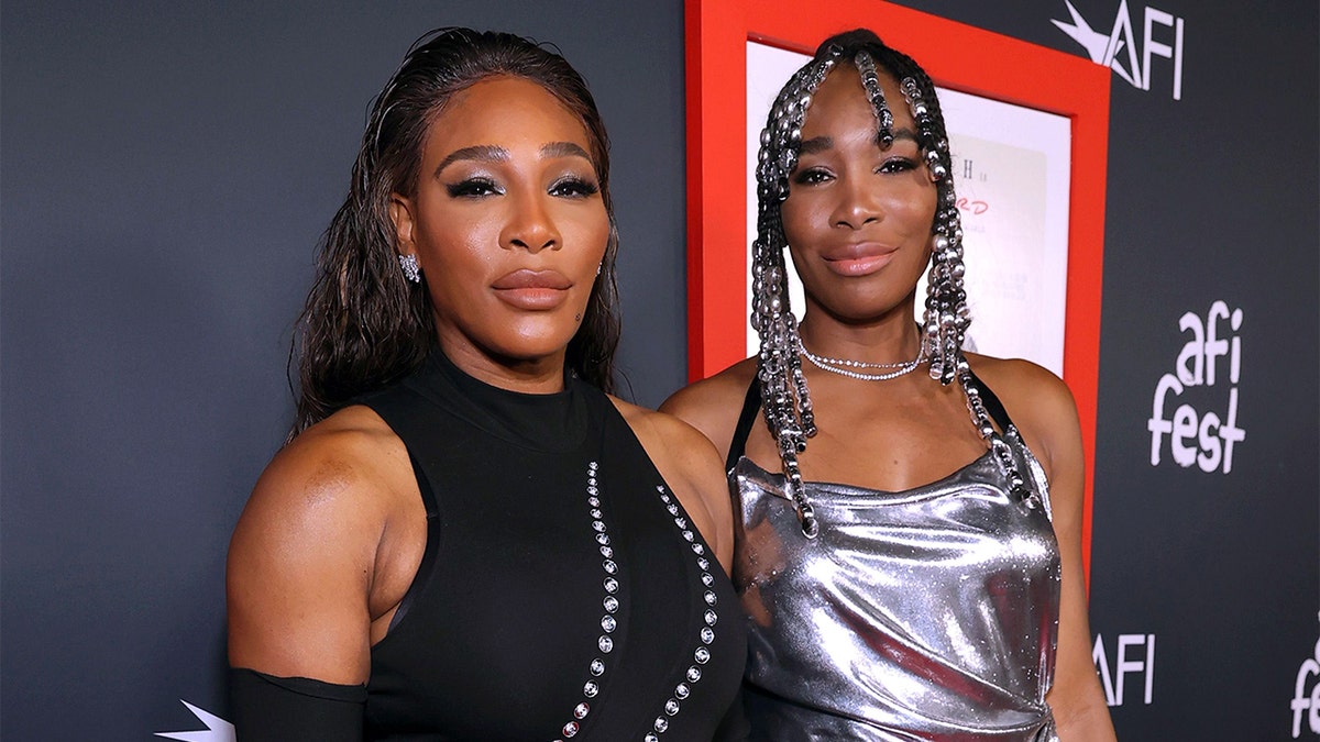 Soul Sisters: Venus Williams Dresses Herself Like the Doppelganger of  Serena Williams - EssentiallySports