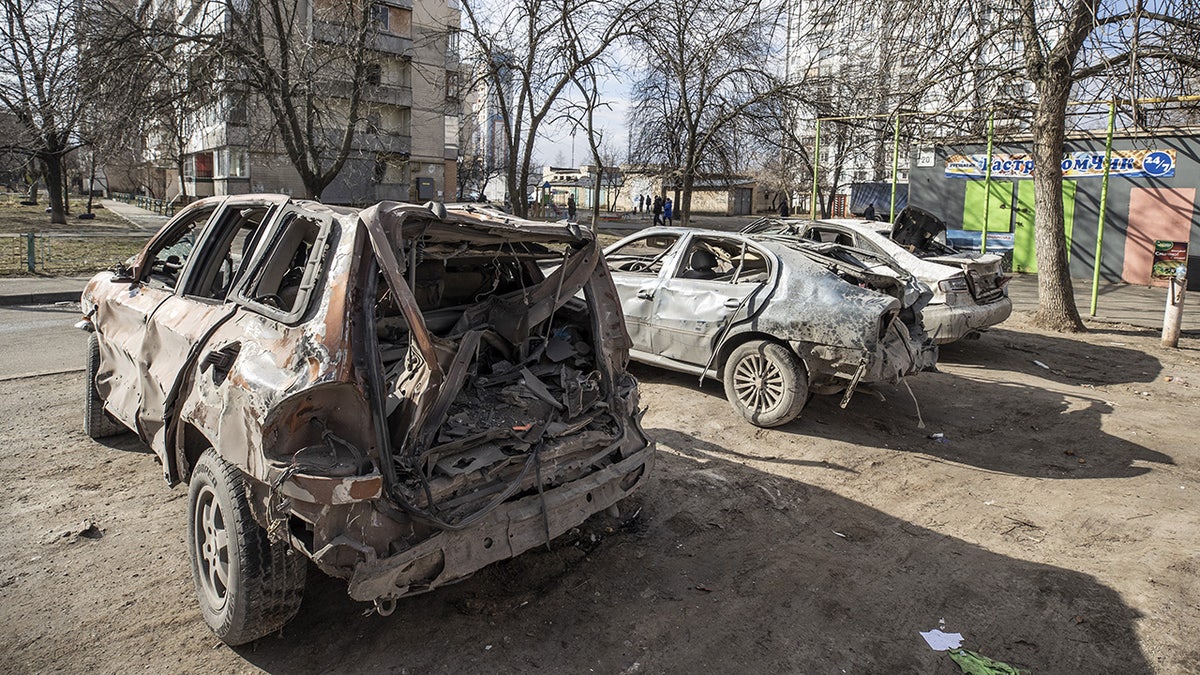 damaged cars ukraine kyiv