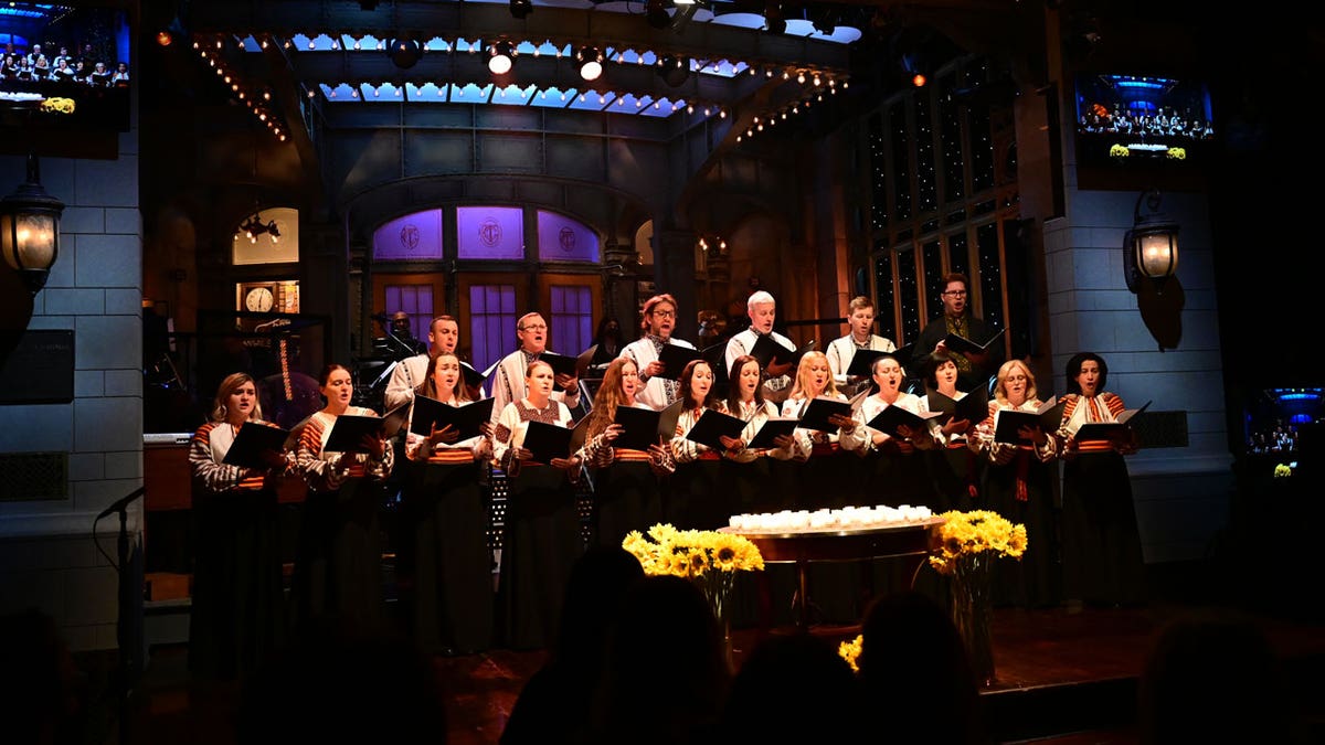 Ukrainian chorus on 'SNL'