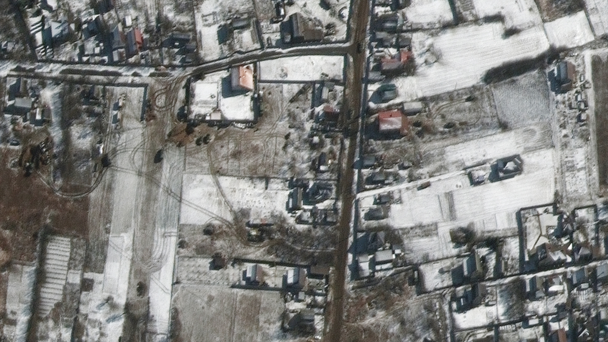 Troops and military vehicles deployed in Ozera, northeast of Antonov Airport