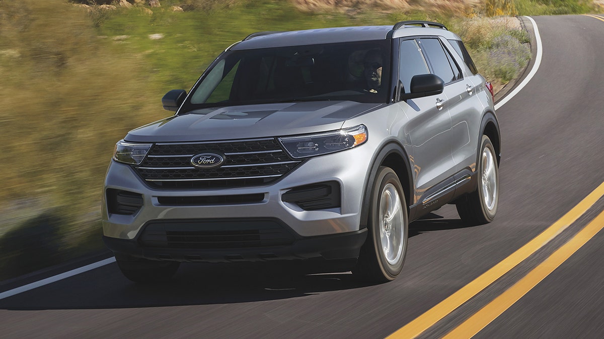 The Ford Explorer is being delivered without chips for its rear climate control system.