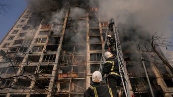 Kyiv, battered by Russian shelling, to welcome 3 European prime ministers before 35-hour curfew takes effect