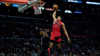 Pascal Siakam, Raptors beat Clippers to extend winning streak to 5