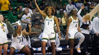 March Madness 2022: Baylor women blow out Hawaii for 19th straight 1st-round win