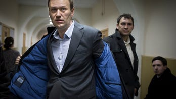 Putin critic Navalny calls for anti-Moscow campaign as trial on extremism begins