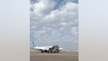 Houston-bound United flight diverted over ‘mechanical issue’; ‘Everyone was terrified,’ passenger says