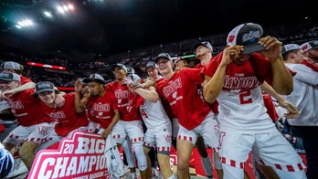 No. 10 Wisconsin nip No. 8 Purdue for share of Big Ten title