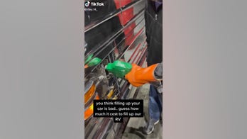Chicago man goes viral for putting 'mortgage' payment in RV tank amid high US gas prices