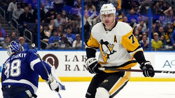 Evgeni Malkin has goal, 2 assists as Penguins beat Lightning