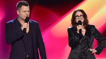 Independent Spirit Awards co-hosts Nick Offerman, Megan Mullally flip off Putin, tell him to 'go home'
