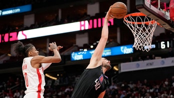 Ivica Zubac has 22 points to help Clippers rout Rockets