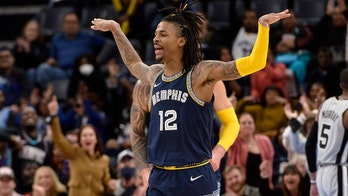 Ja Morant dunks over 7-footer, scores 52 as Grizzlies top Spurs