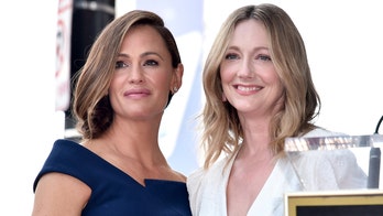 Jennifer Garner cheeses with ’13 Going on 30’ co-star Judy Greer in glowing selfie: ‘Grateful’