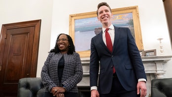 CNN political analyst: Republicans who questioned Biden's Supreme Court nominee are extremists