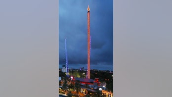 Florida FreeFall teen death: Group calling on amusement park to take down ride, says 'someone is negligent'