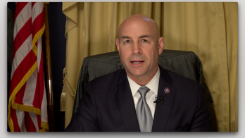 GOP representative questions if Biden admin colluded with media after president's cheat sheet exposed