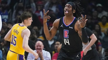 Clippers surge to victory, season sweep of Lakers