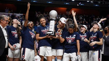 No. 6 UConn wins 20th Big East title, tops Villanova