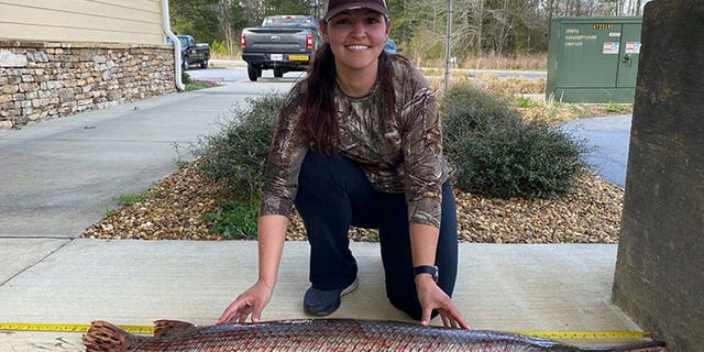 Rachel Harrison broke Georgia longnose gar record in March 2022 with her 31-pound catch.