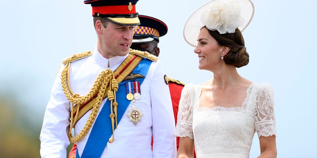 Catherine, duchesse de Cambridge et le prince William, duc de Cambridge ont également visité la Jamaïque et le Belize.