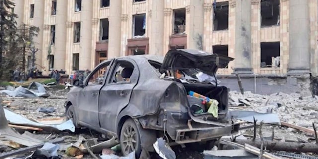 On Tuesday, Russian shelling hit civilian targets in Ukraine's second-largest city, Kharkiv, and a 40-mile convoy of tanks and other vehicles threatened the capital, a tactic the Ukrainian president said was designed to force him to make concessions. in the largest land war in Europe in recent generations.
