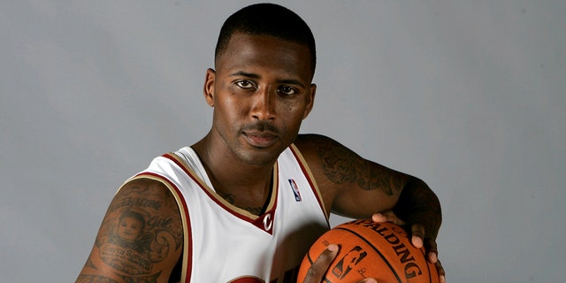 Cleveland Cavaliers' Lorenzen Wright poses at the team's NBA basketball media day in Independence, Ohio on Sept. 29, 2008.