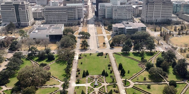"I did get to go up to the 27th floor, the observatory," Barnes added. "Got to see all of Baton Rouge. It was pretty cool. So it’s very unique in that regard."