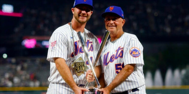 Spring Cleaning For The Soul: How One Baseball Wife Found A Way To Win - Fox News 6 Longtime MLB coach Dave Jauss (right) along with New York Mets slugger Pete Alonso after Alonso won the Home Run Derby in 2021 with a big assist from Jauss — who pitched to him that night.