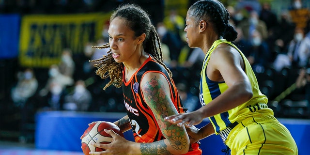 Brittney Griner of UMMC Ekaterinburg and Satou Sabally of Fenerbahce Oznur Kablo during the Euroleague Women Final Four game between Fenerbahce Oznur Kablo and UMMC Ekaterinburg at Volkswagen Arena on April 16, 2021, in Istanbul, Turkey.