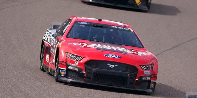 Chase Briscoe Gets His First NASCAR Cup Series Win At Phoenix Raceway ...