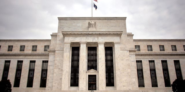 WASHINGTON - JANUARY 22:  The Federal Reserve building is seen January 22, 2008 in Washington, DC. (Photo by Chip Somodevilla/Getty Images)