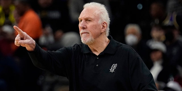 San Antonio Spurs head coach Gregg Popovich signaled players in the first half of the NBA basketball match against the Los Angeles Lakers in San Antonio on Monday, March 7, 2022.