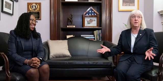 Supreme Court nominee Judge Ketanji Brown Jackson, left, and Sen. Patty Murray, D-Wash.