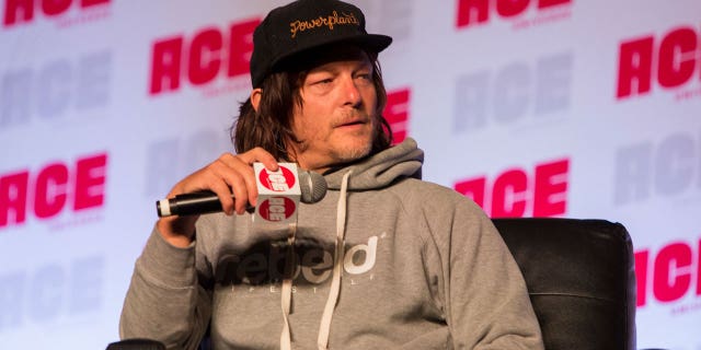 “The Walking Dead” Star Norman Reedus Returning to Work Following On-Set Accident a Week Ago 2 Reedus, who plays Daryl Dixon in the 10 season AMC hit, took to Instagram on Saturday to update his fans on his recovery.