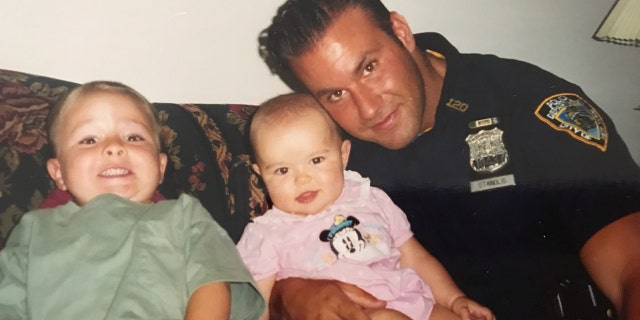 Steve Stanulis worked security for the stars after he was injured as an NYPD cop.