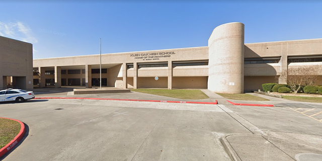 Klein Oak High School in Texas (Google Maps)