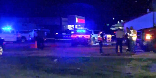 Arkansas 'Hood-Nic' Car-show Shooting Leaves At Least 1 Dead, 20 ...