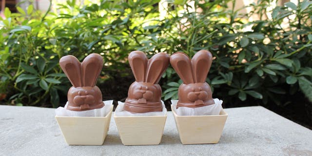 Available for a limited time, this chocolate bunny is filled with a chocolate drink and topped off with bourbon for Disney travelers who wish to add alcohol.