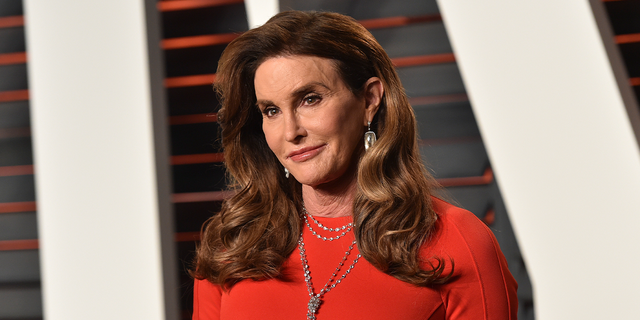 Caitlyn Jenner arrives at the 2016 Vanity Fair Oscar Party Hosted By Graydon Carter at Wallis Annenberg Center for the Performing Arts on February 28, 2016 in Beverly Hills, California. (Photo by John Shearer/Getty Images)