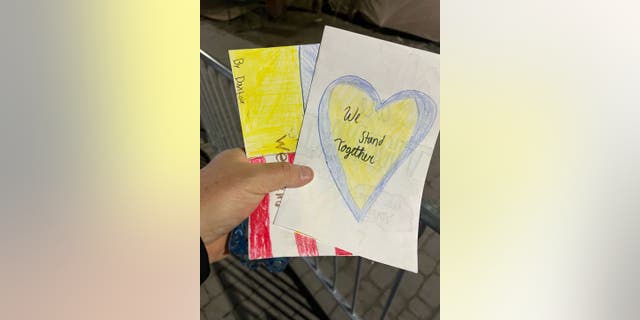 Utah’s First Lady Abby Cox launched a letter drive to share words of encouragement with Ukrainian children who have left their lives behind, and residents from the Beehive State delivered with at least 100 pounds of handmade cards.