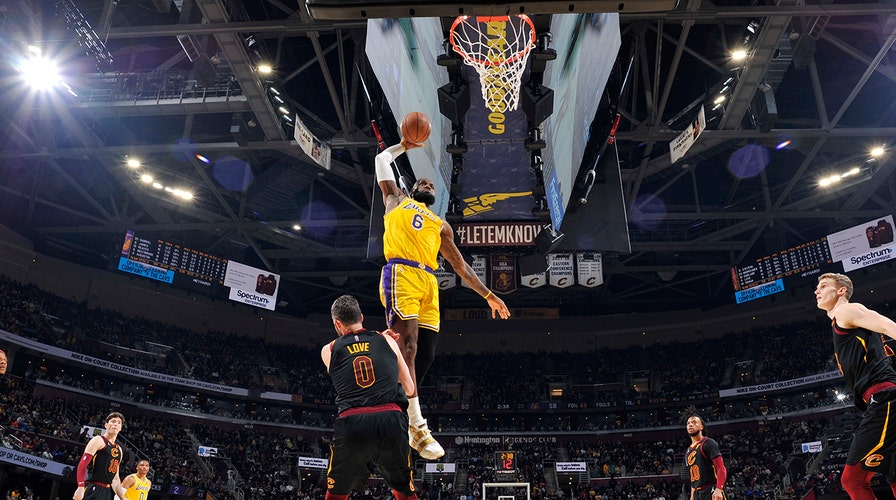 Lebron james 2024 top dunks