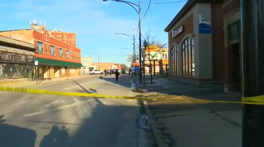 Chicago Shooting Leaves At Least 7 People Seriously Hurt, Police Say ...