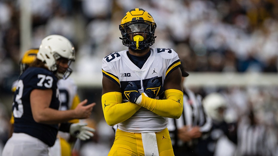 Michigan standout and likely first-round Draft pick David Ojabo tears achilles during pro day
