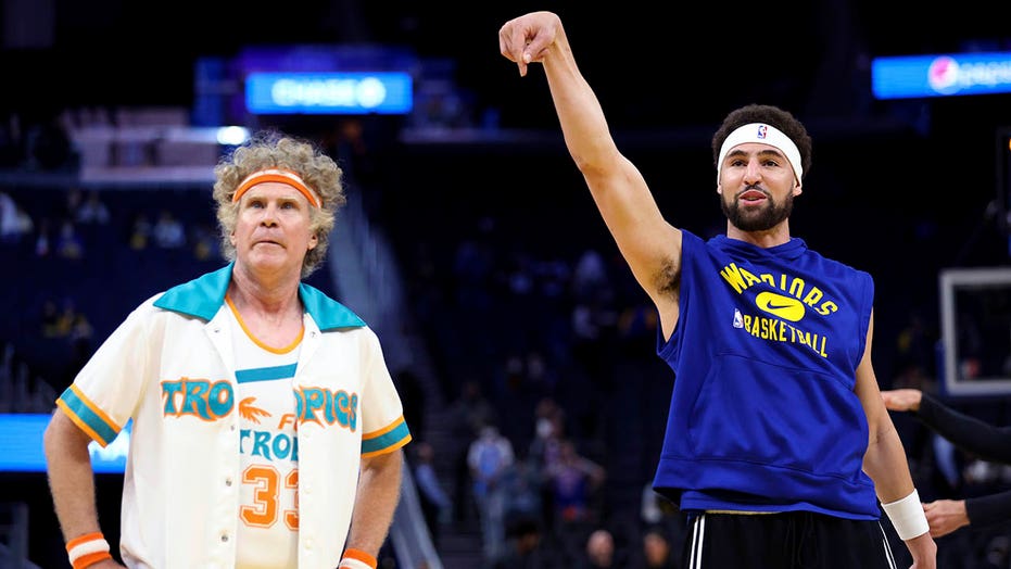 Klay Thompson surprised by Will Ferrell, lifts Warriors over Clippers